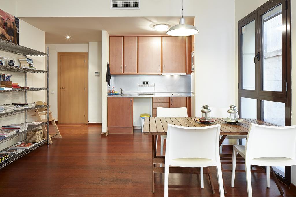 Olles Apartment Barcelona Exterior photo